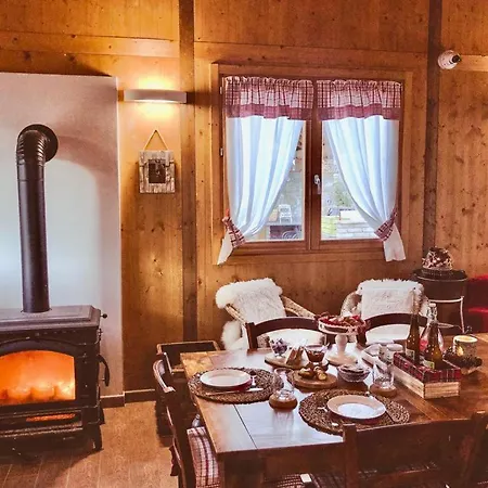 Guest house Peker House *