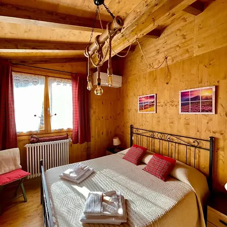 Guest house Peker House Bosmenso Superiore